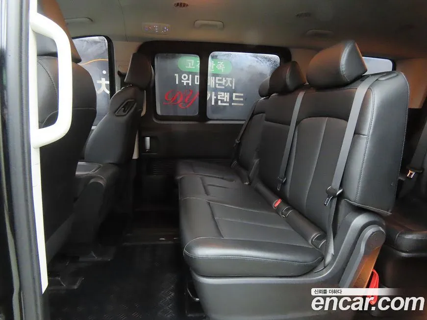 Hyundai Staria 2022 из KR, фото 6