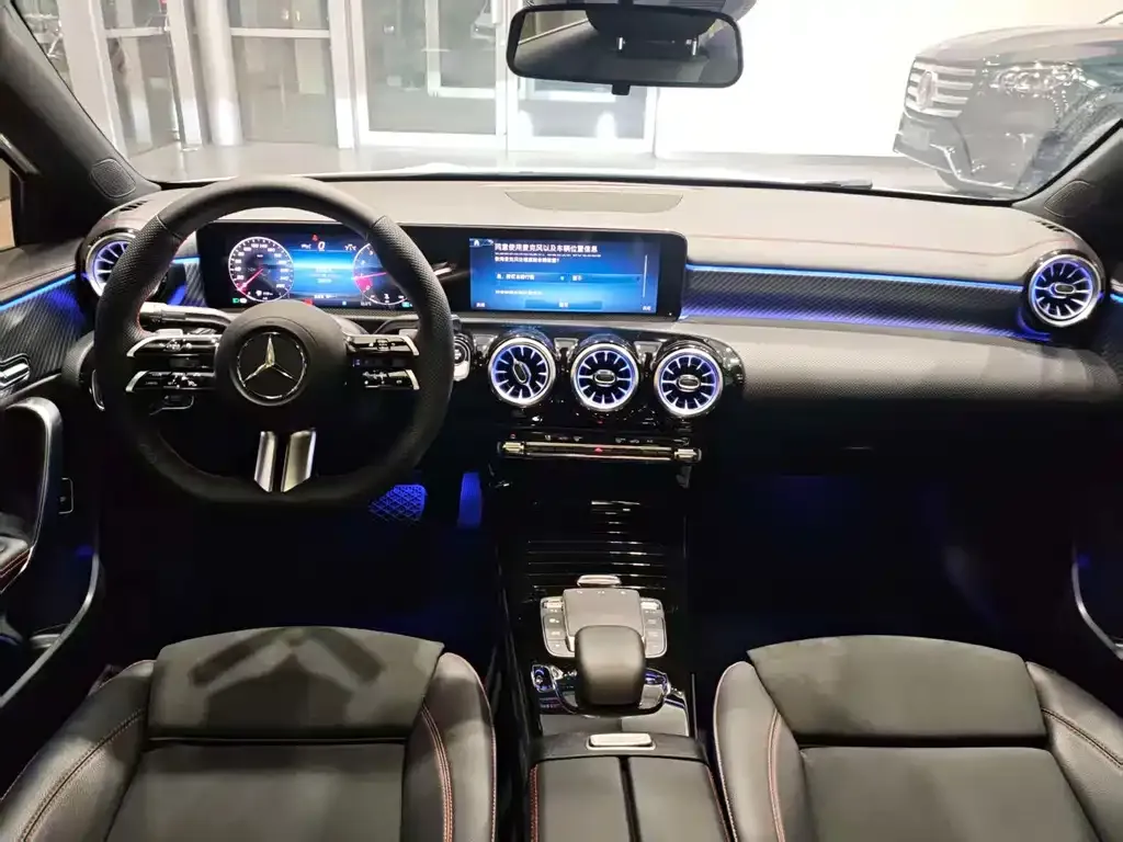 Mercedes-Benz A-Class 2023 из CN, фото 6
