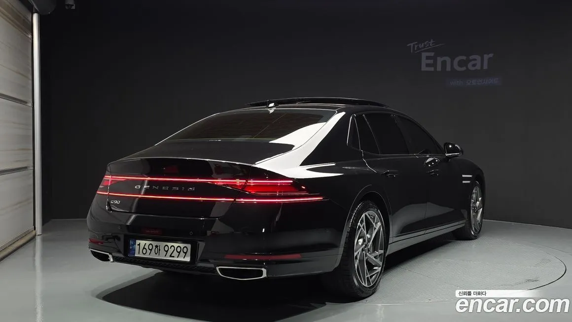 Genesis G90 — фото 2