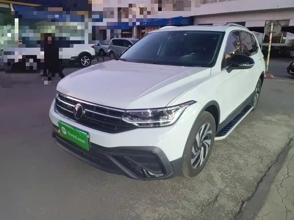 Volkswagen Tiguan L 2024 из CN, фото 1