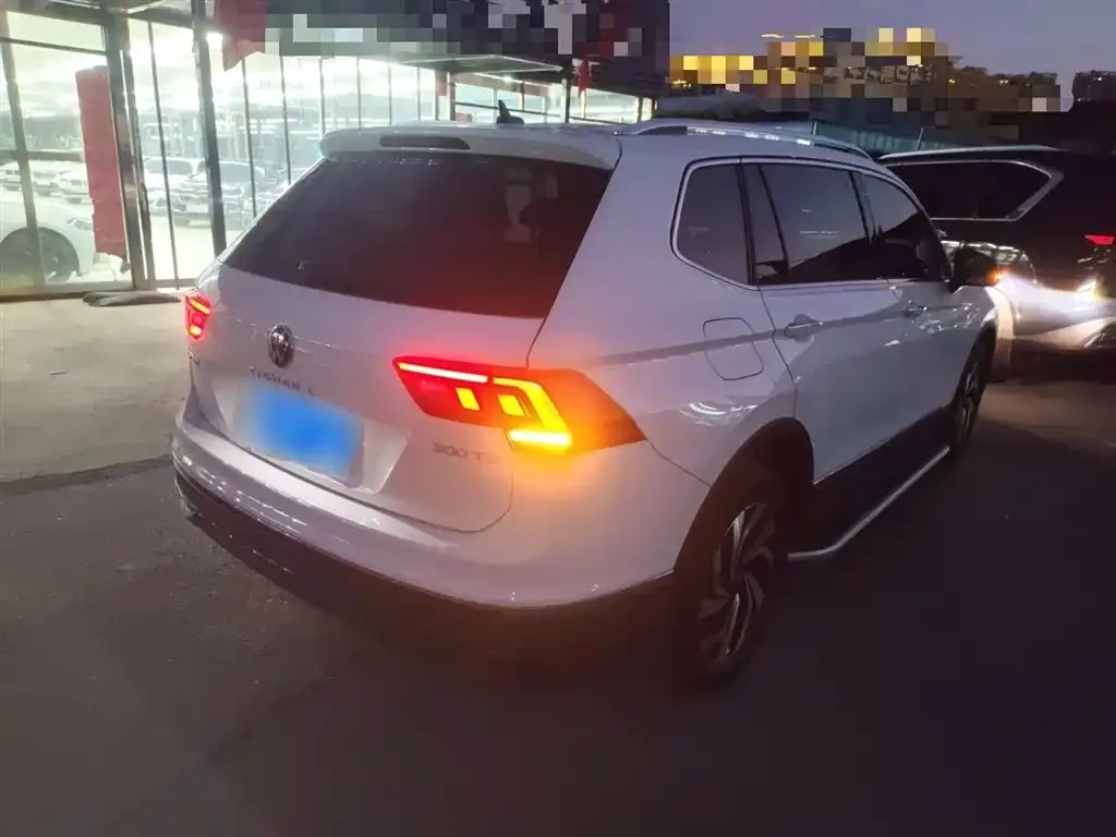 Volkswagen Tiguan L 2024 из CN, фото 7