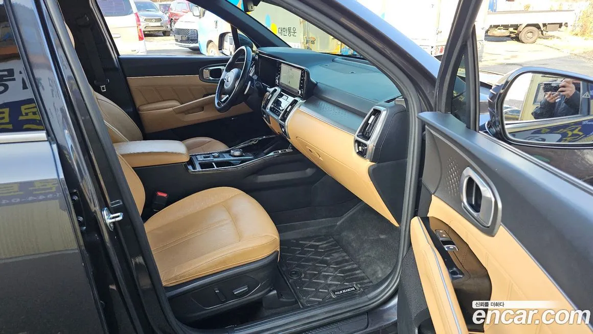Kia Sorento — фото 10