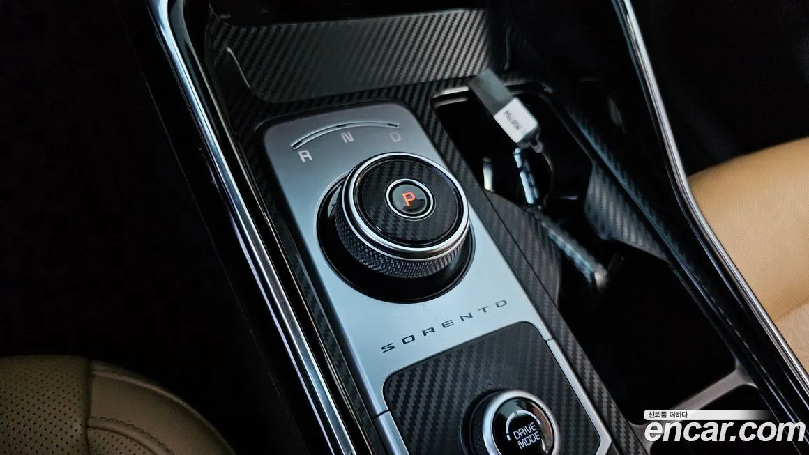 Kia Sorento — фото 9