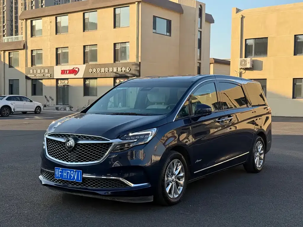 Buick GL8 2021 из CN, фото 1