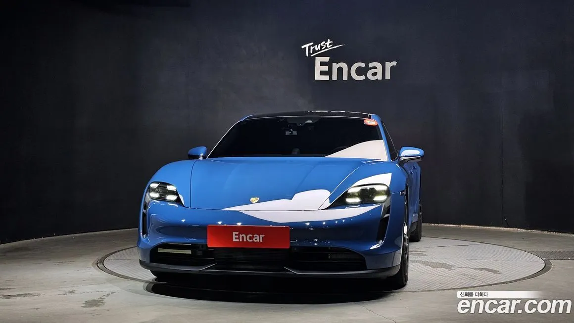 Porsche Taycan 2021 из KR, фото 3