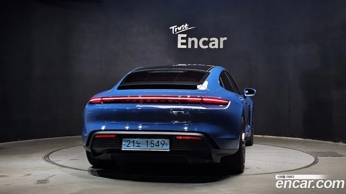 Porsche Taycan 2021 из KR, фото 4