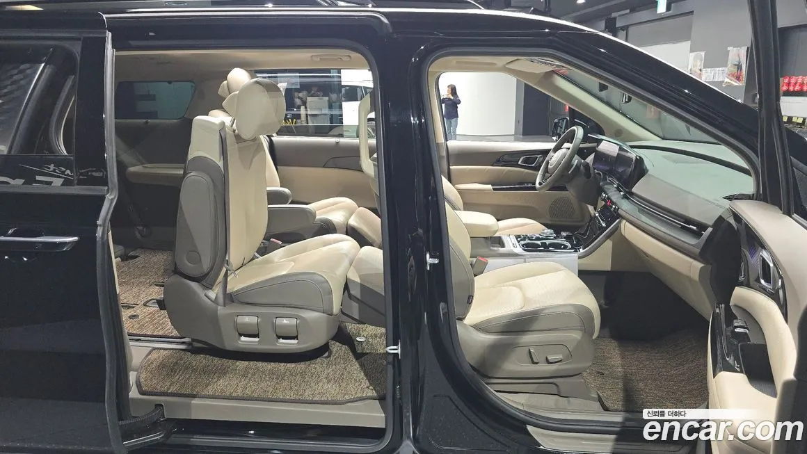 Kia Carnival 2023 из KR, фото 10