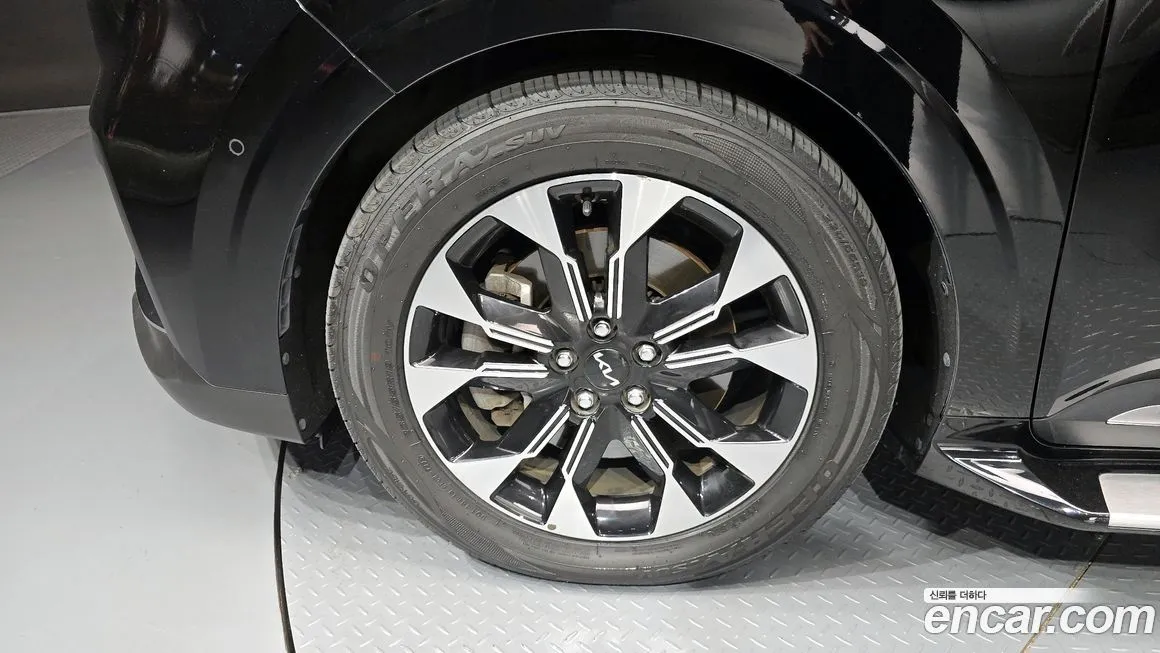 Kia Carnival 2023 из KR, фото 5