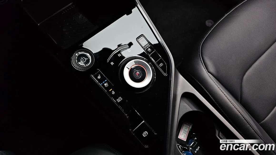 Kia Niro — фото 9