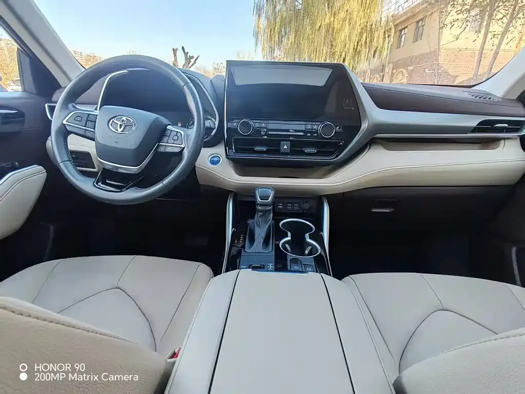 Toyota Highlander 2022 из CN, фото 8