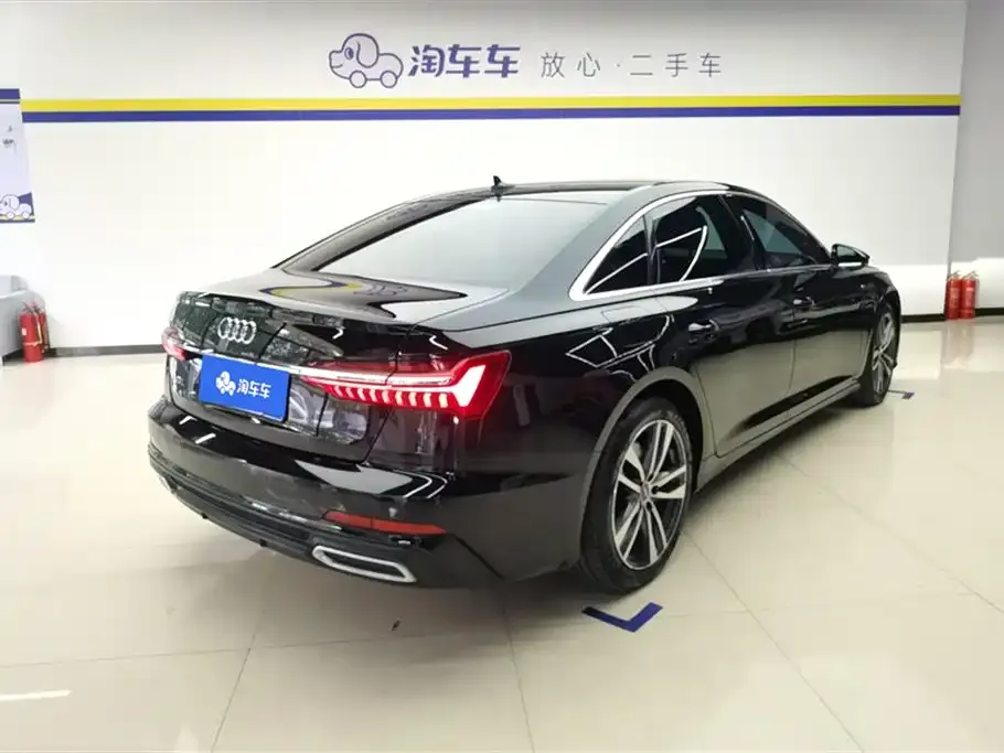 Audi A6L 2021 из CN, фото 3