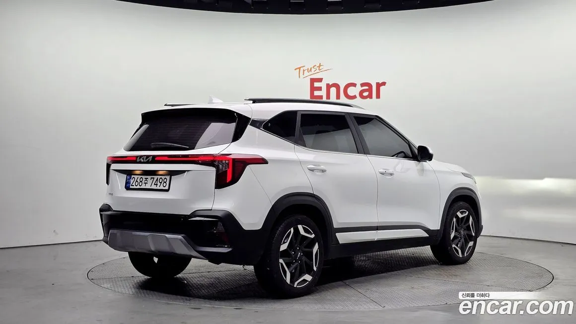 Kia Seltos 2023 из KR, фото 2