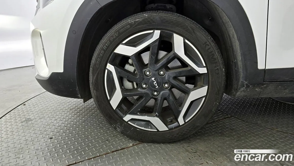 Kia Seltos 2023 из KR, фото 5