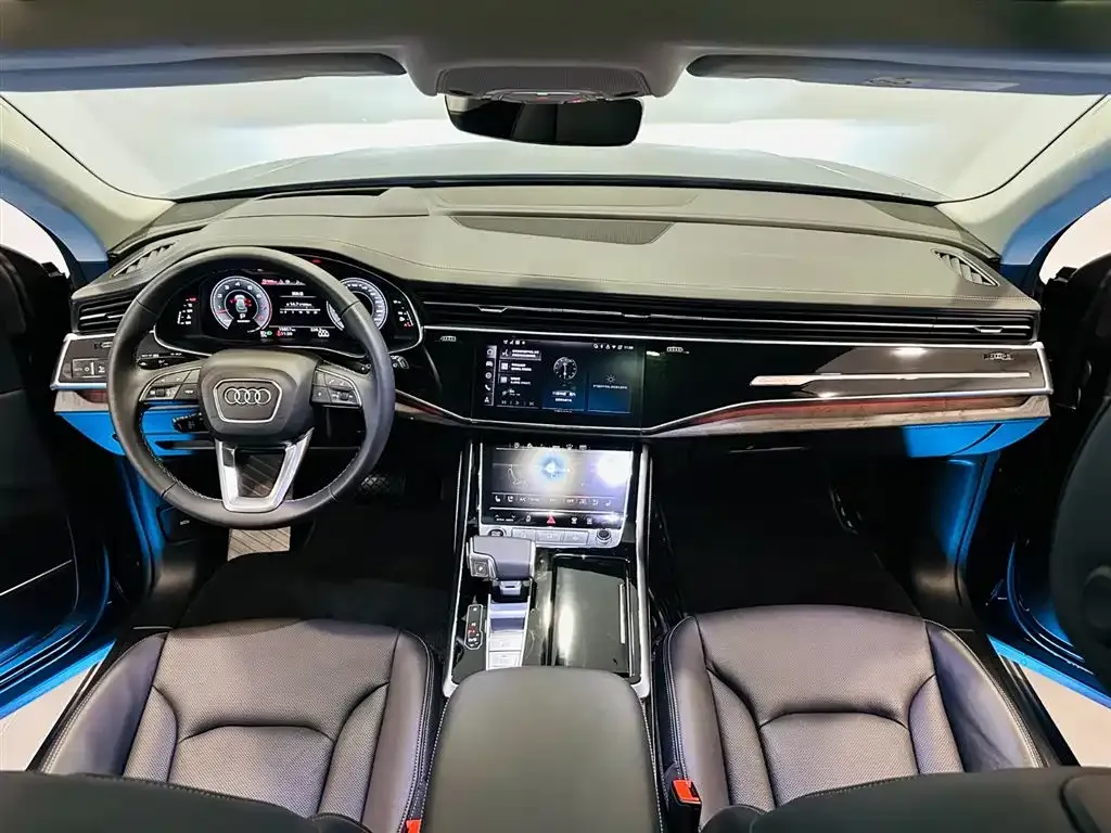 Audi Q8 2025 из CN, фото 7