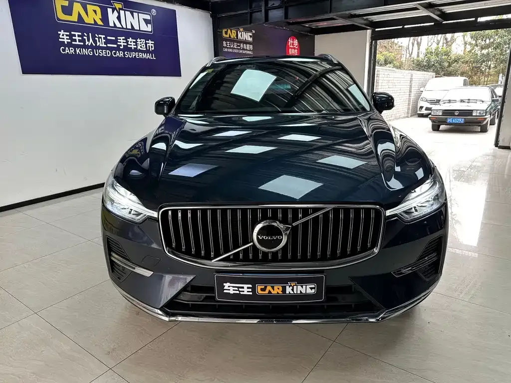 Volvo XC60 2021 из CN, фото 2