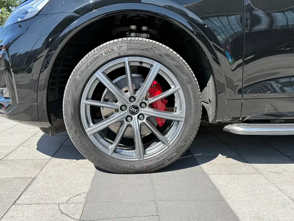 Audi Q5L 2022 из CN, фото 10