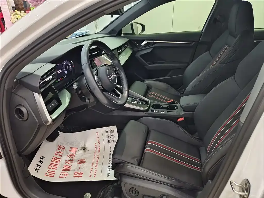 Audi A3 2023 из CN, фото 9