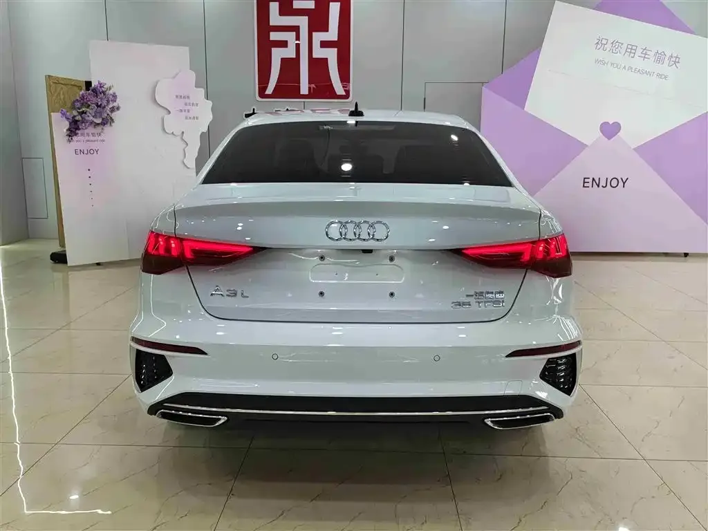 Audi A3 2023 из CN, фото 4