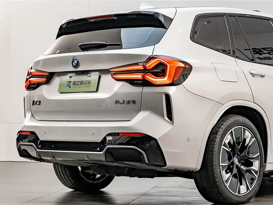 BMW iX3 2024 из CN, фото 5