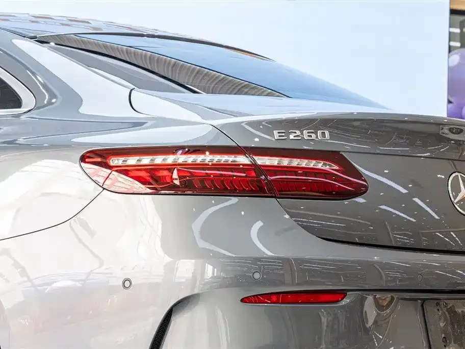 Mercedes-Benz E-Class (Import) — фото 2