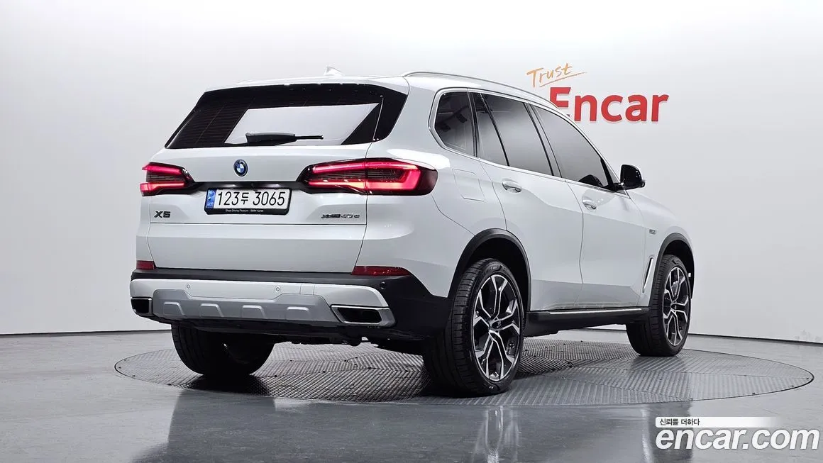 BMW X5 2022 из KR, фото 2