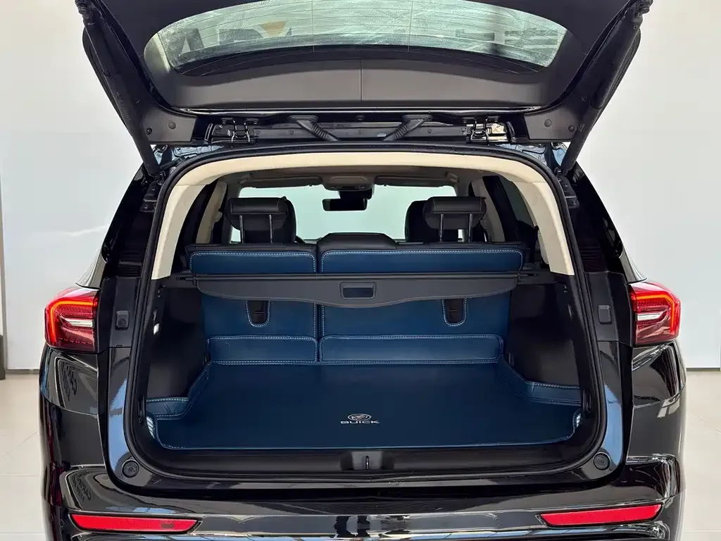 Buick Envision Plus — фото 3
