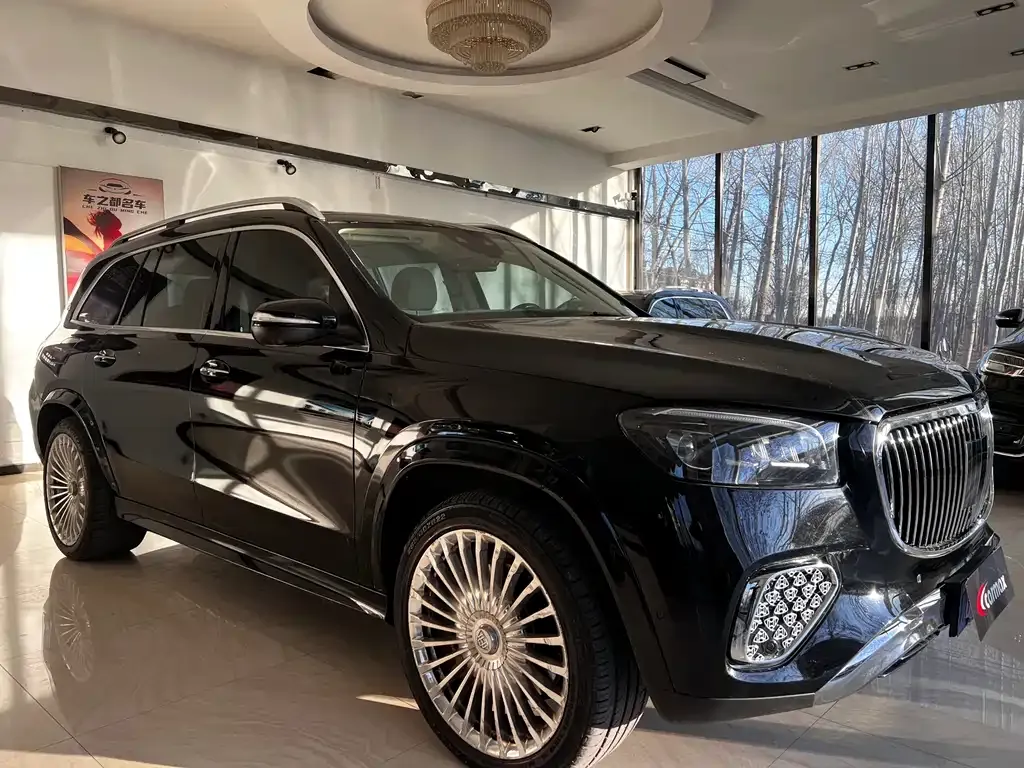 Mercedes-Benz GLS — фото 10