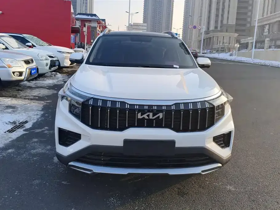 Kia Sportage — фото 9