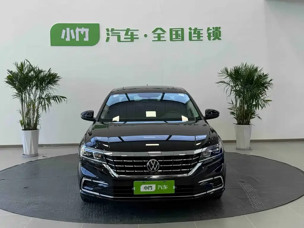 Volkswagen Passat — фото 10