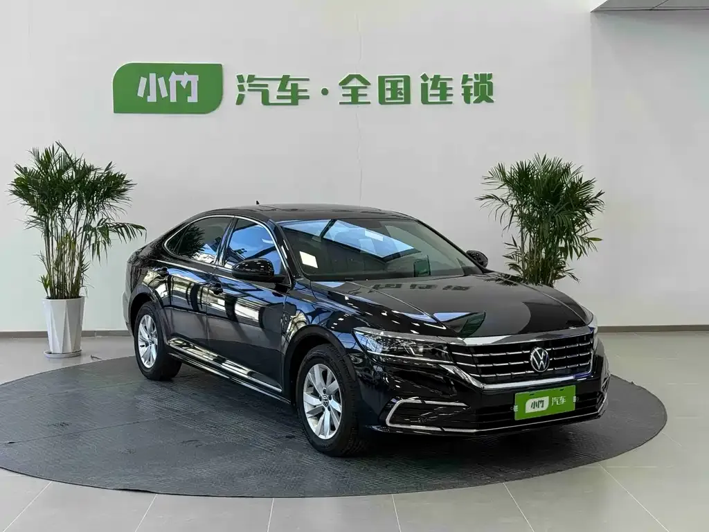 Volkswagen Passat — фото 5