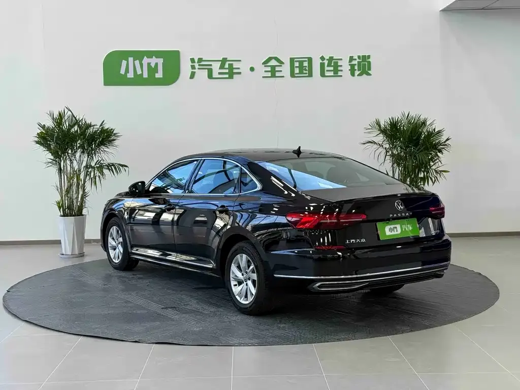 Volkswagen Passat — фото 9