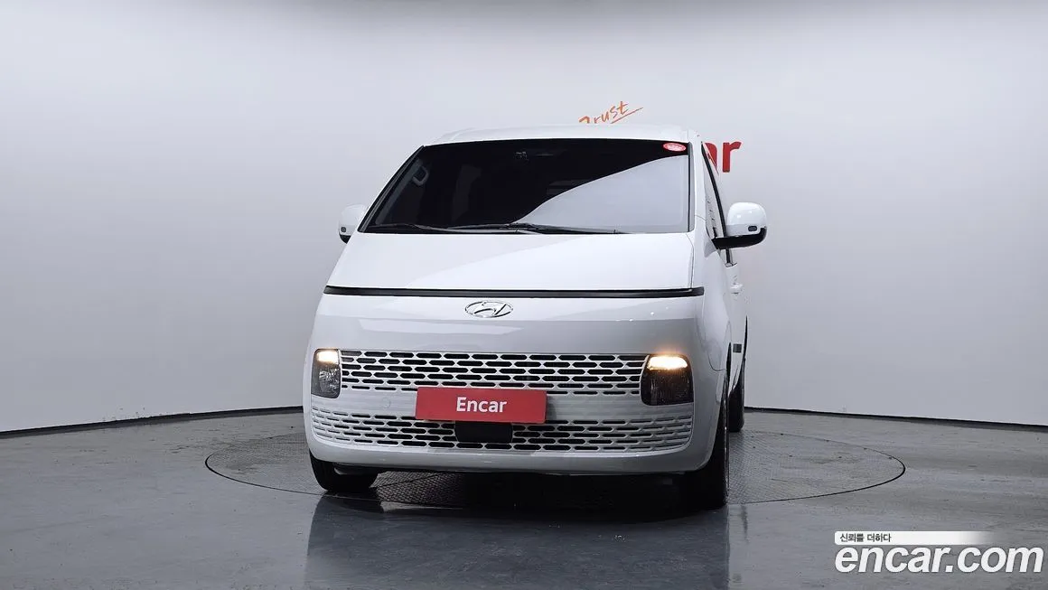 Hyundai Staria — фото 4