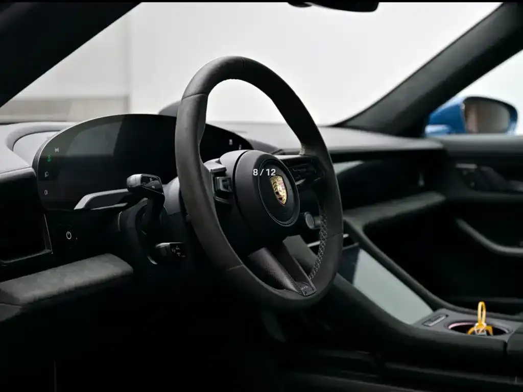 Porsche Taycan 2023 из CN, фото 3