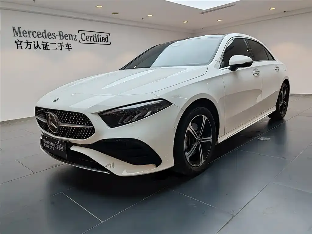 Mercedes-Benz A-Class 2024 из CN, фото 1