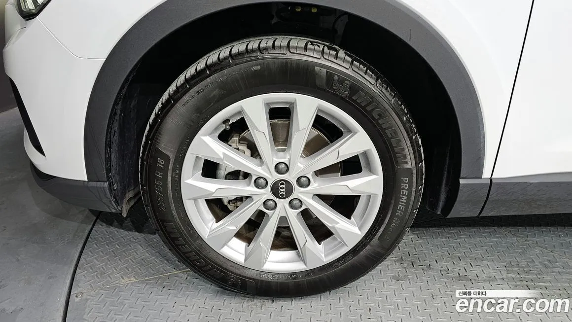 Audi Q3 2023 из KR, фото 7