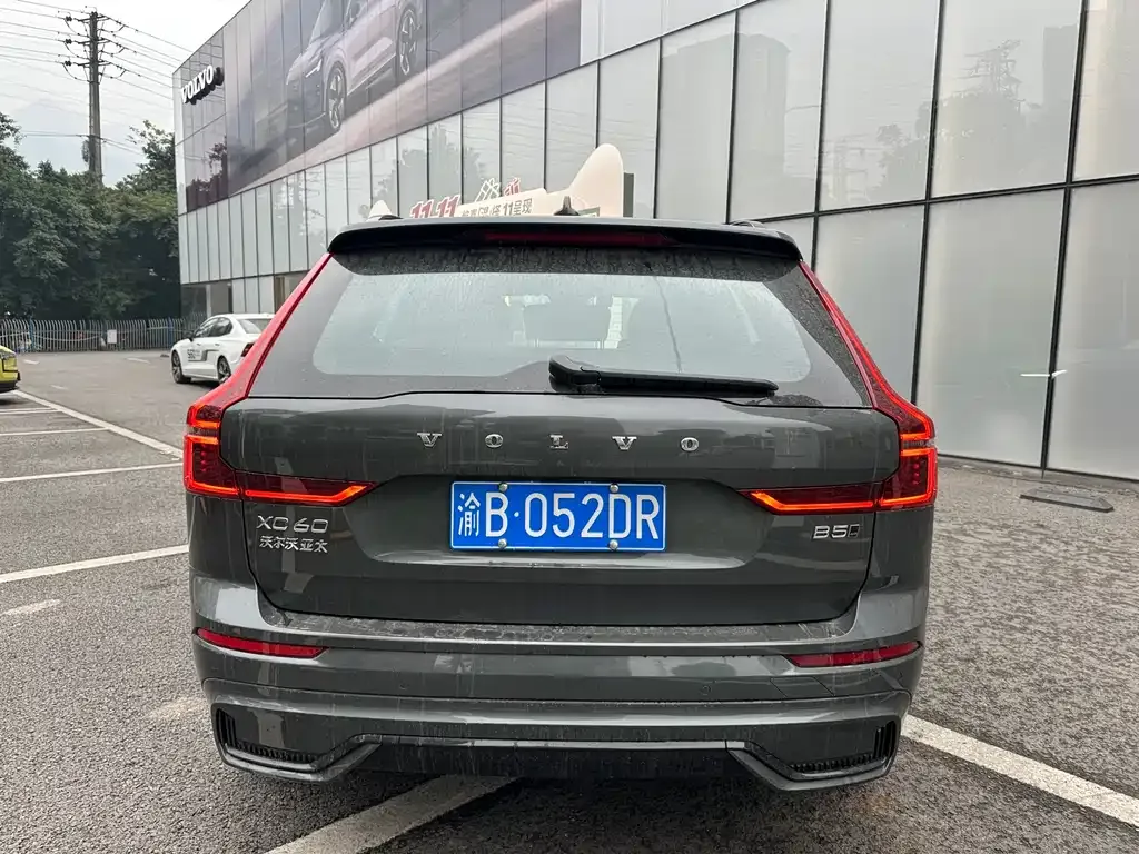 Volvo XC60 2025 из CN, фото 3