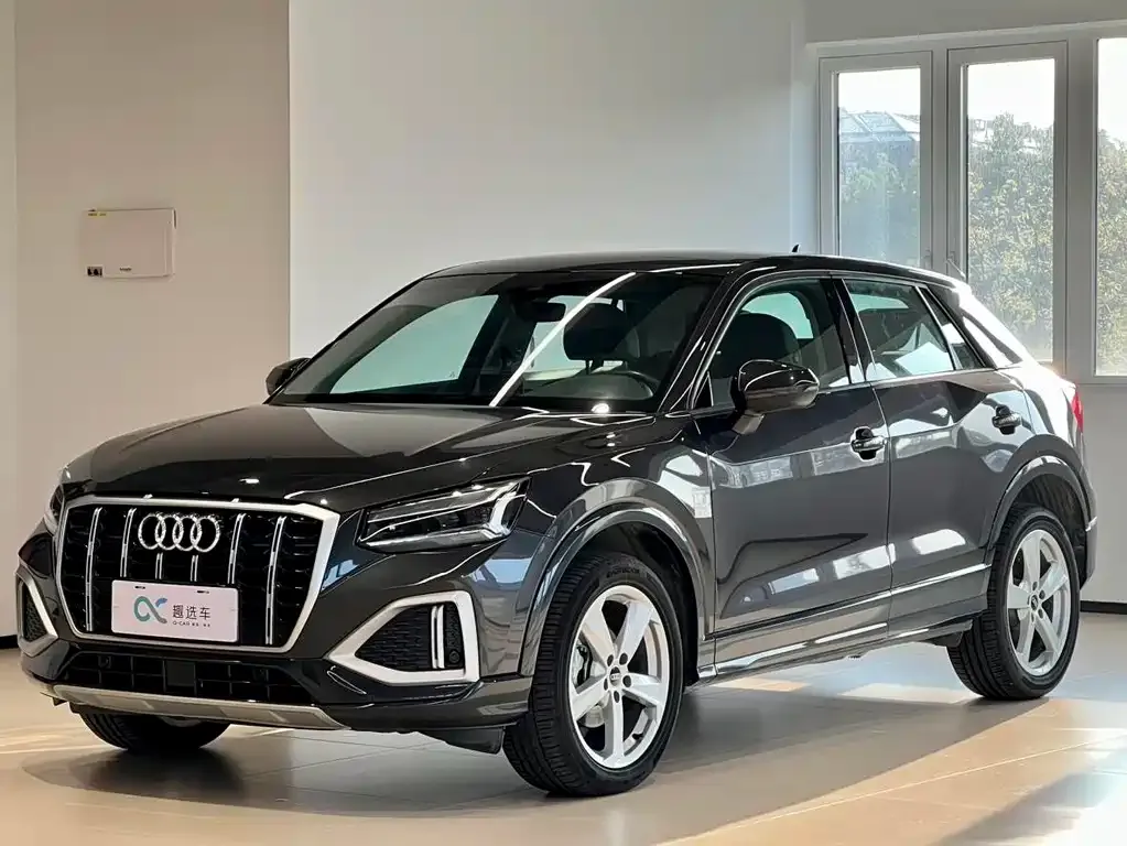 Audi Q2L 2023 из CN, фото 1