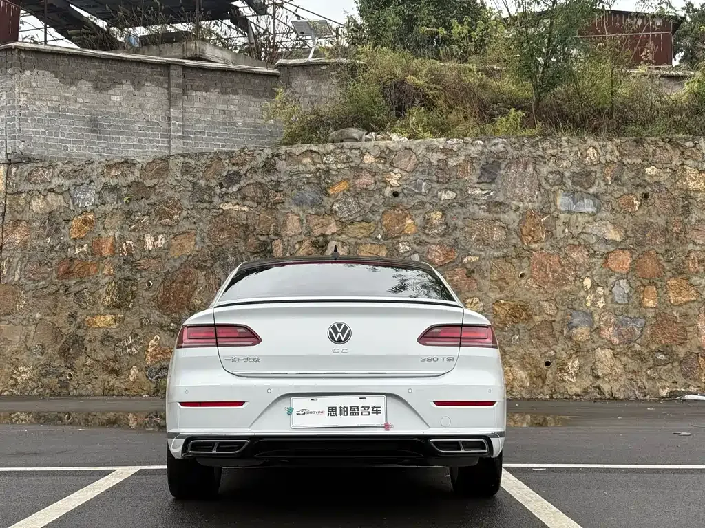 Volkswagen CC — фото 8