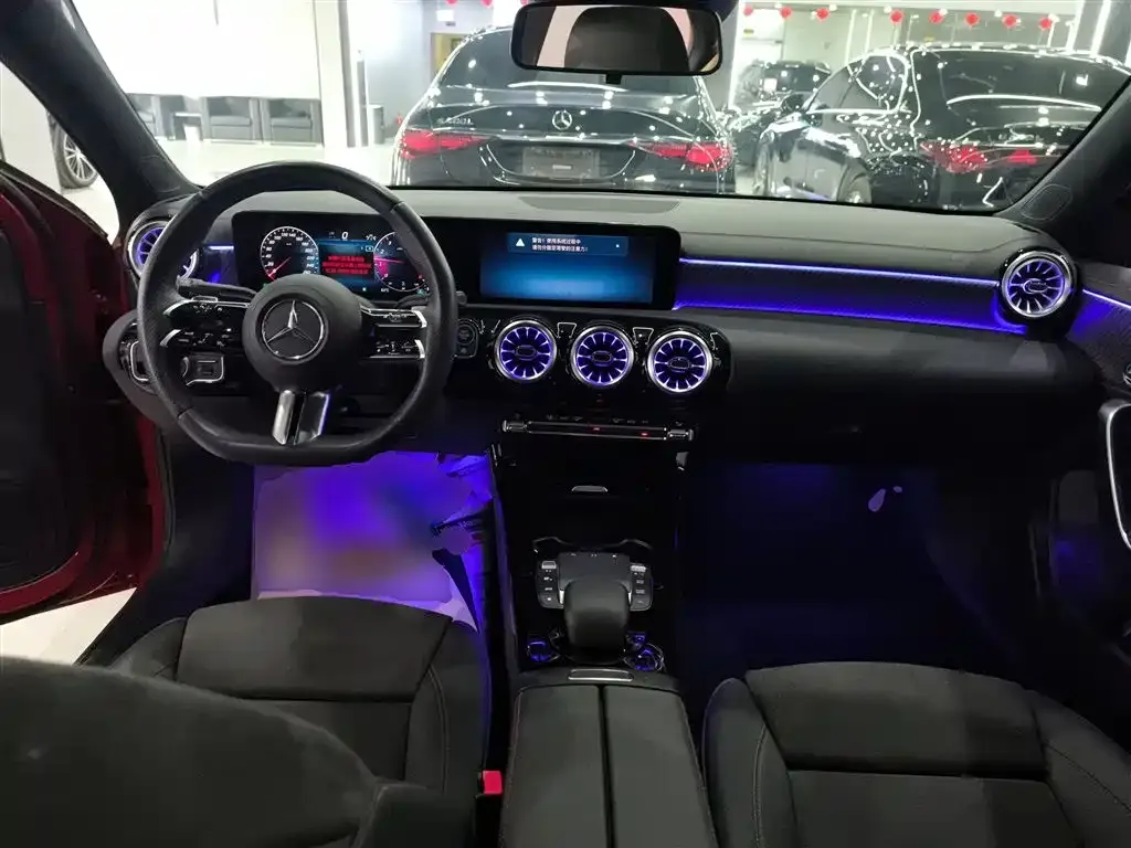 Mercedes-Benz A-Class 2023 из CN, фото 2