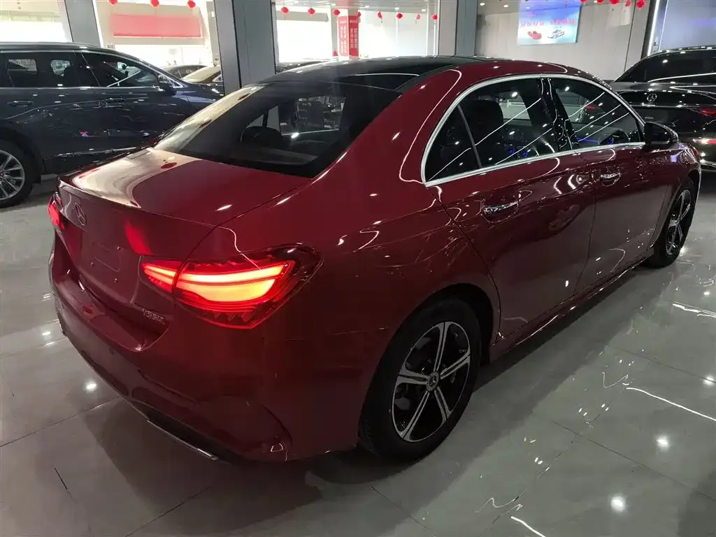 Mercedes-Benz A-Class 2023 из CN, фото 5