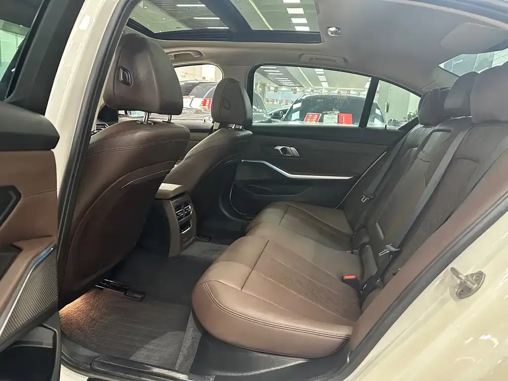 BMW i3 2023 из CN, фото 4