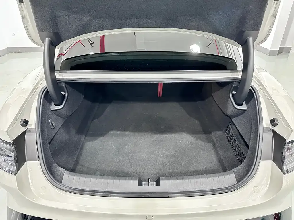 [object Object] SU7 2024 из CN, фото 9