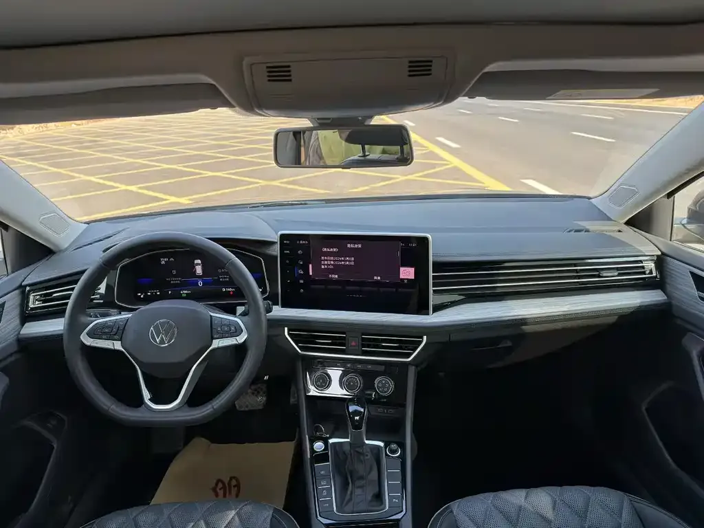 Volkswagen Sagitar 2024 из CN, фото 2