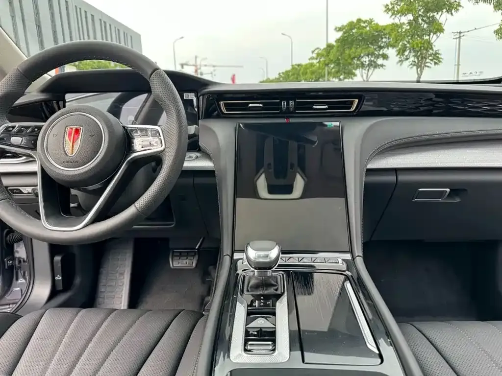 Hongqi H5 2023 из CN, фото 2