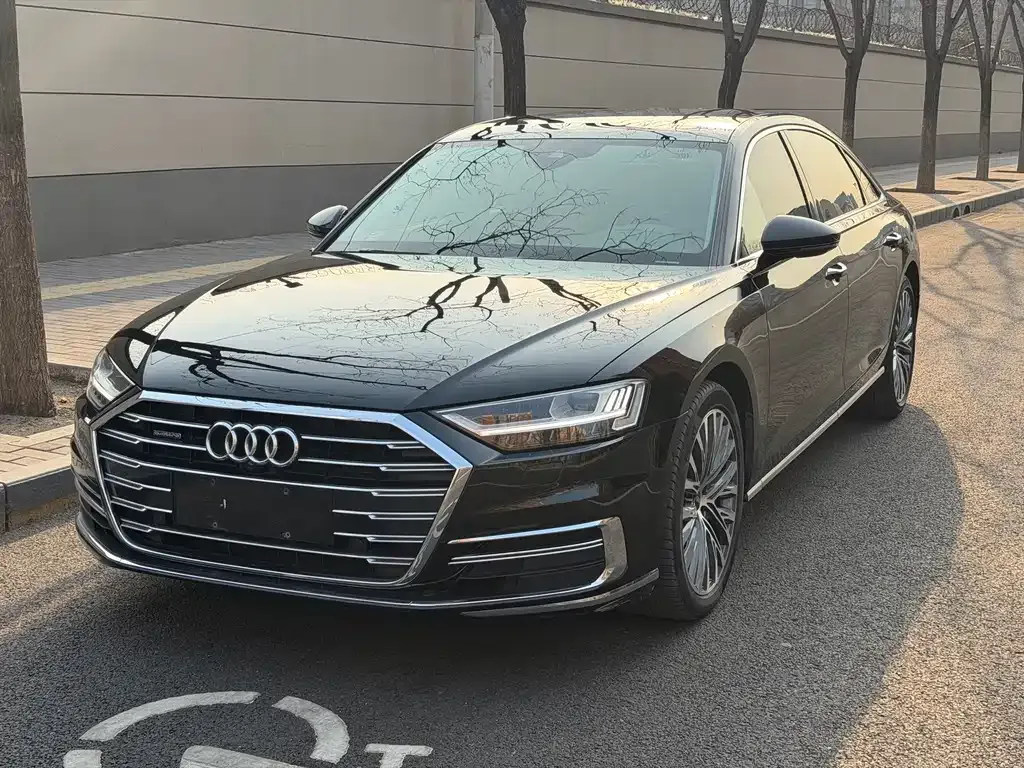 Audi A8 2021 из CN, фото 1