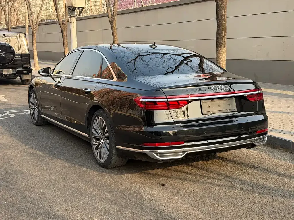 Audi A8 2021 из CN, фото 5