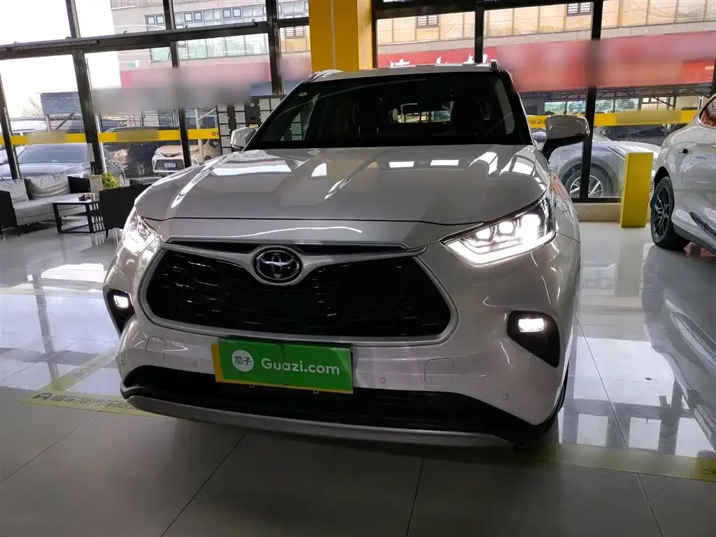 Toyota Highlander 2024 из CN, фото 5