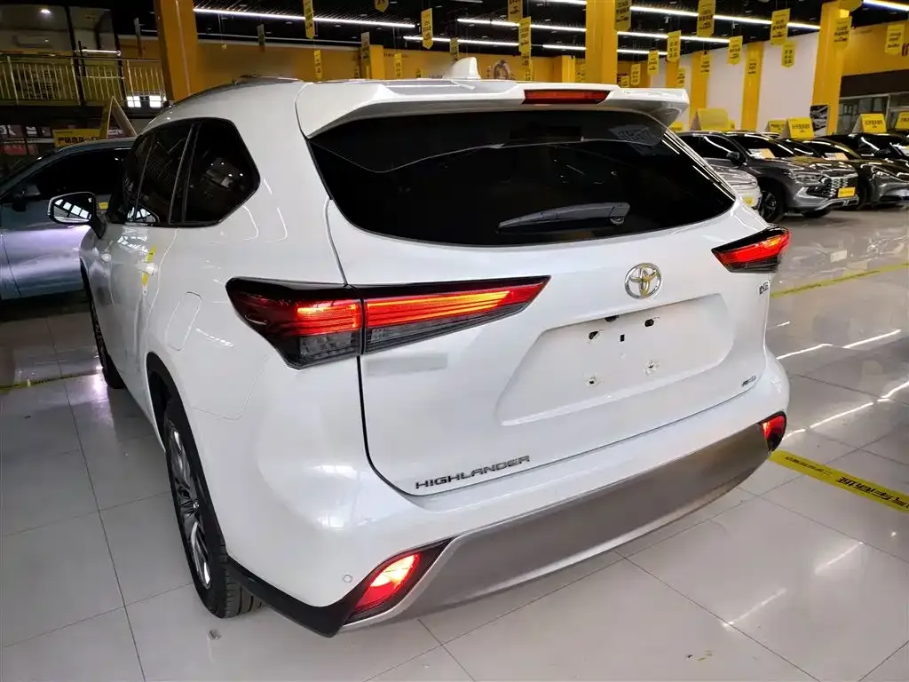 Toyota Highlander 2024 из CN, фото 9