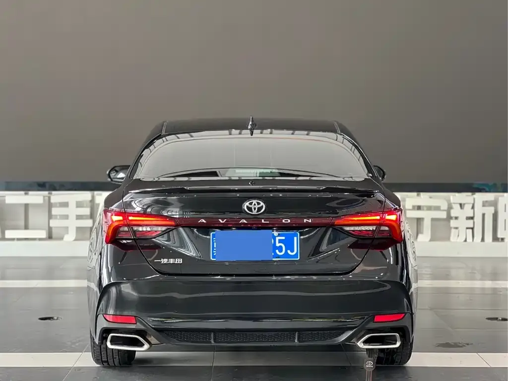 Toyota Avalon 2021 из CN, фото 6