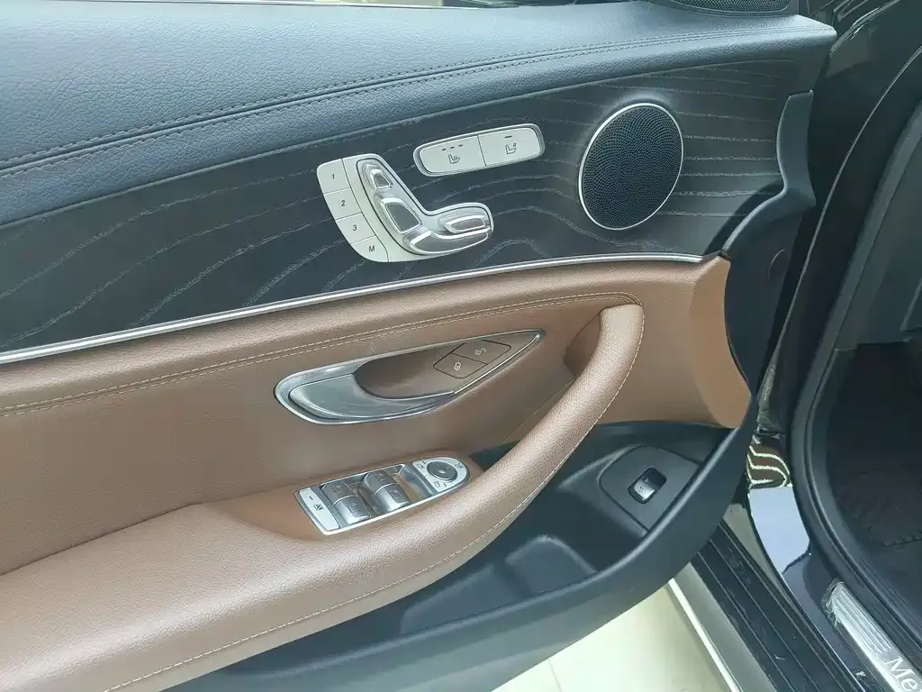 Mercedes-Benz E-Class 2021 из CN, фото 8